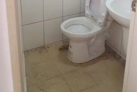 住宅廁所清潔前